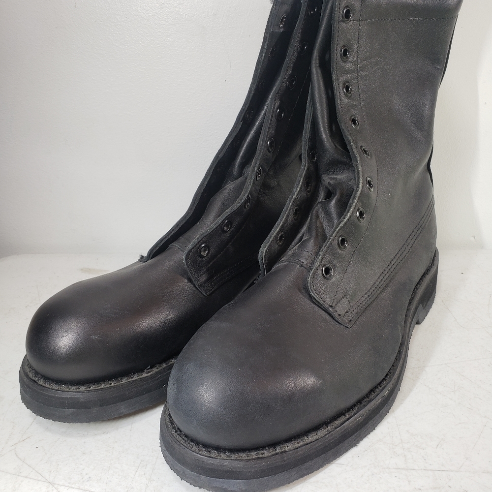 Size 8 Biltrite Vintage Black Leather combat boots